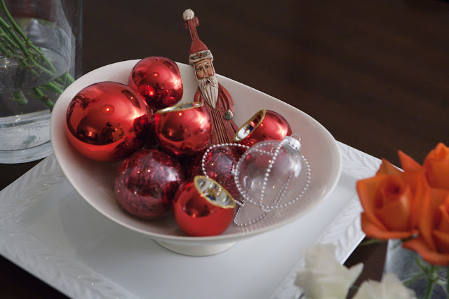 How To: Decorate For The Holidays